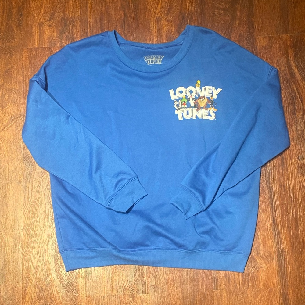 Looney Tunes sweatshirt